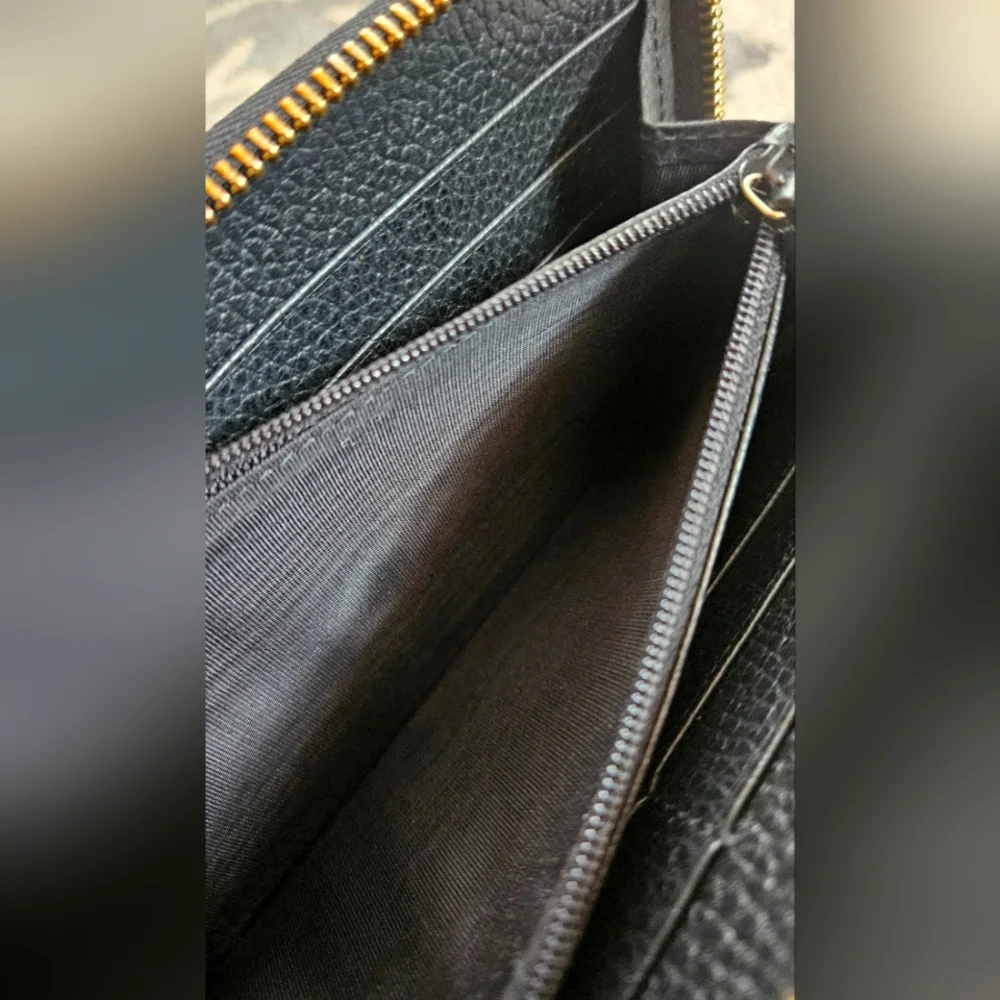 EUC Gucci Black Grained Leather Zip-Around Long Wallet - Picture 4 of 10